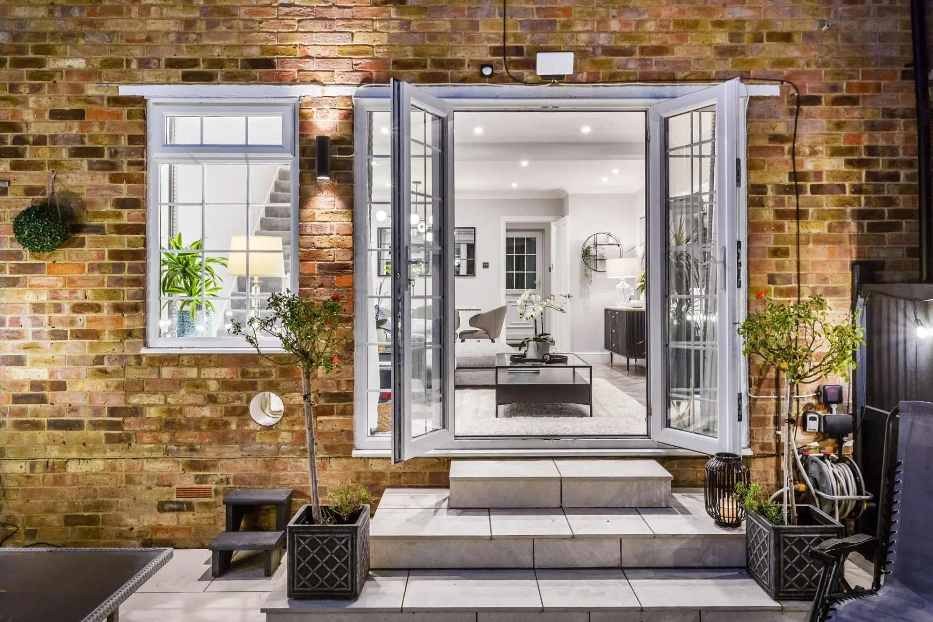 Parkwood Close — gallery image 2
